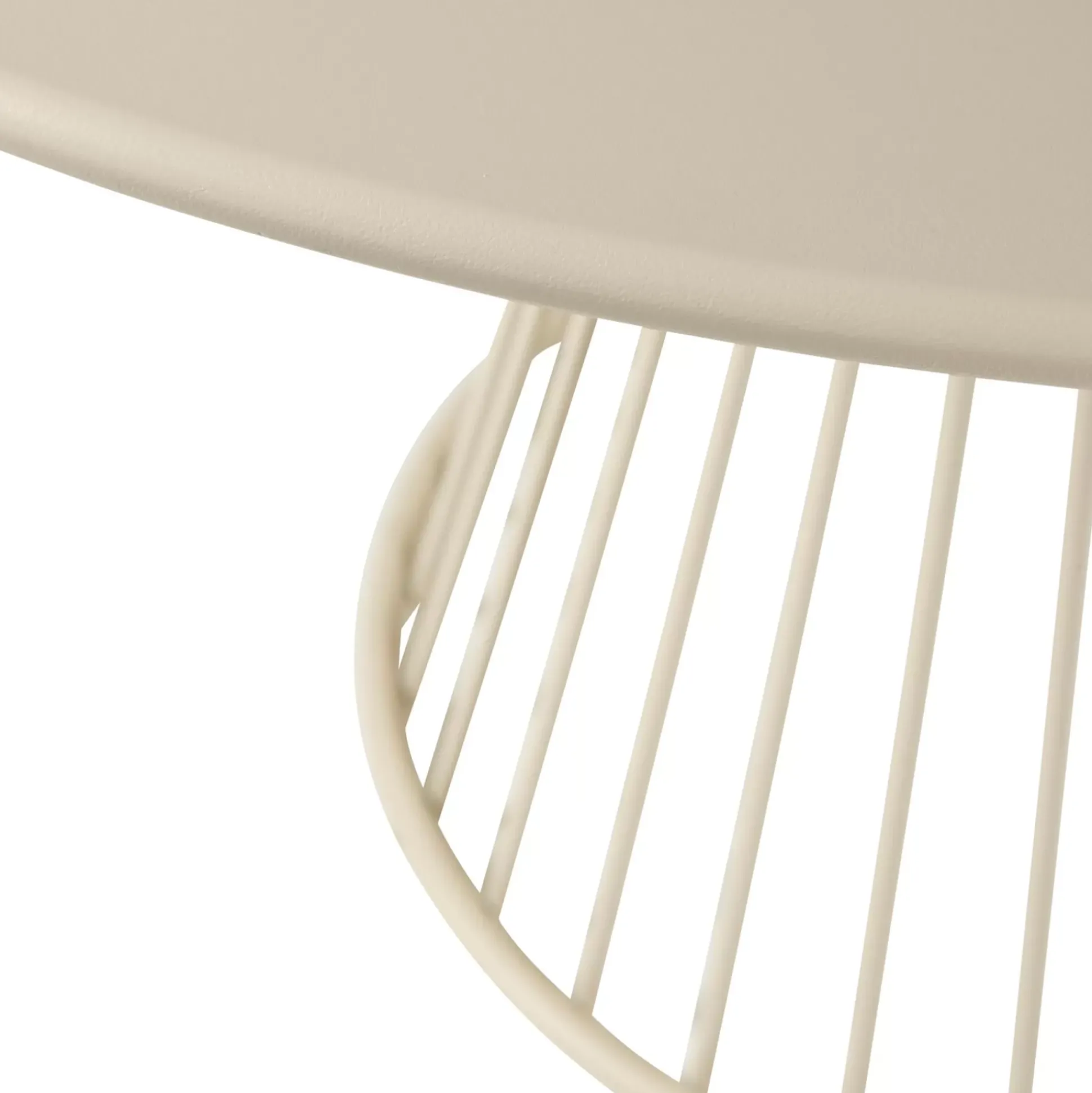 Mesas De Jardín<CASA Rafael Mesa Beis